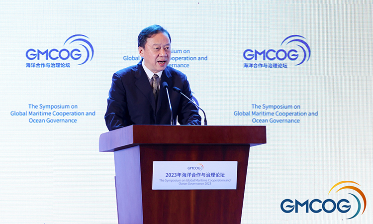 中国海洋发展基金会理事长吕滨发表开幕演讲
