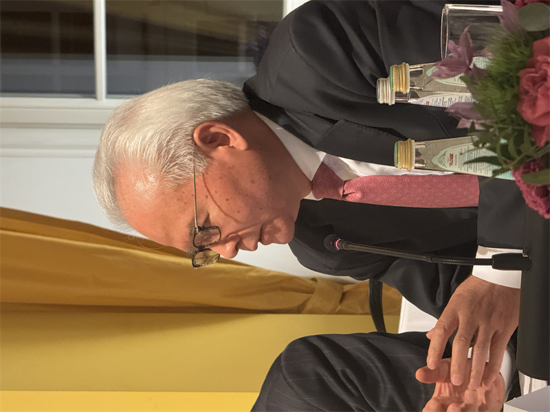 1771049886425587.jpg 800 01.jpg